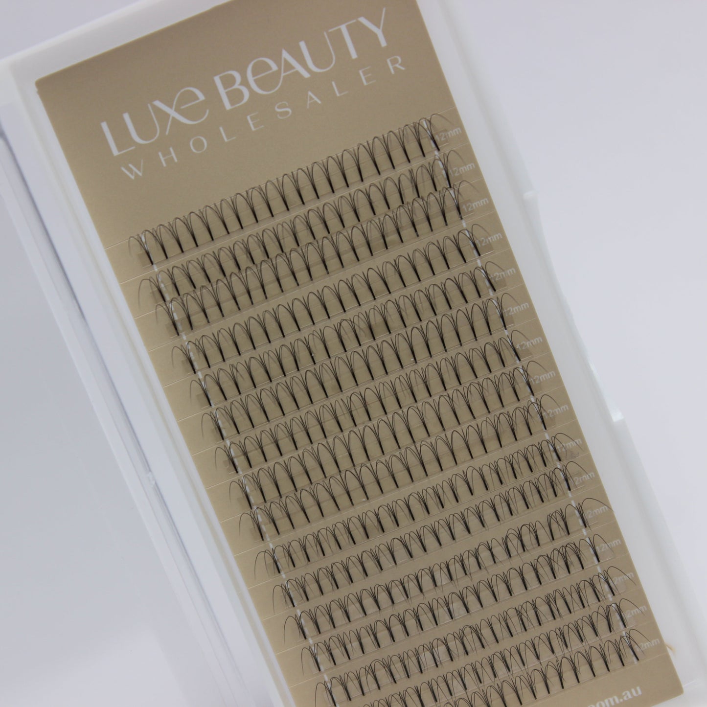 3D Short Stem Pre-made Volume Fan