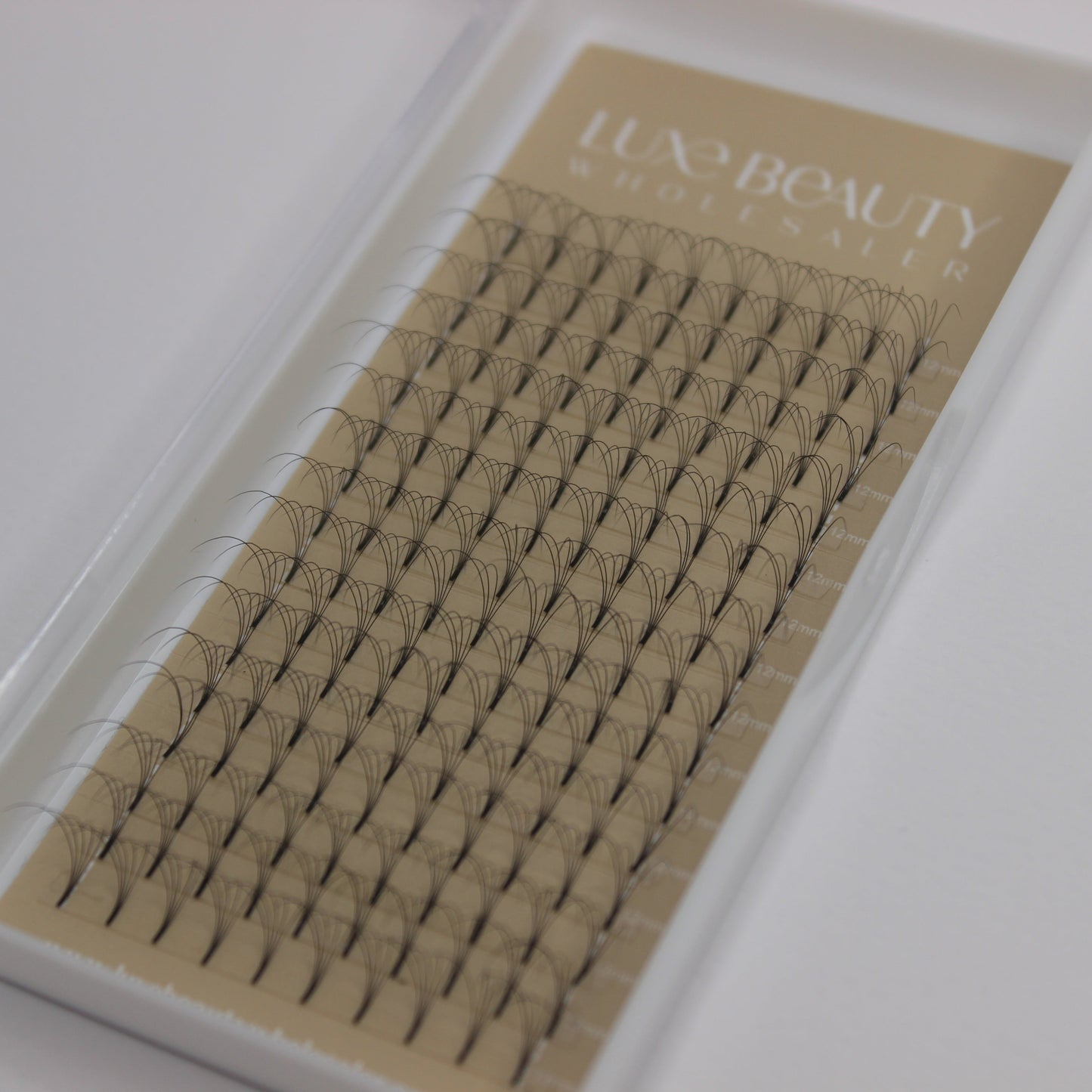 5D Short Stem Pre-made Volume Fan